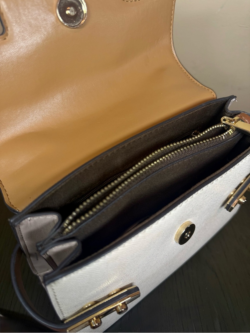 ALDO Colorblock Croc-Embossed Satchel Bag – Tan/Cream with Gold Hardware - Picture 9 of 9
